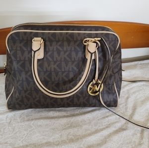 Michael kors bag